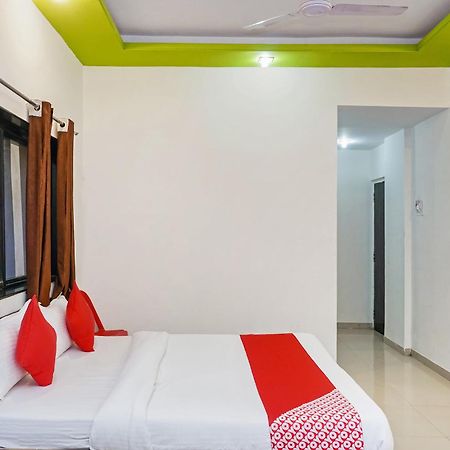 Super Hotel O Shirdi Sai Inn エクステリア 写真