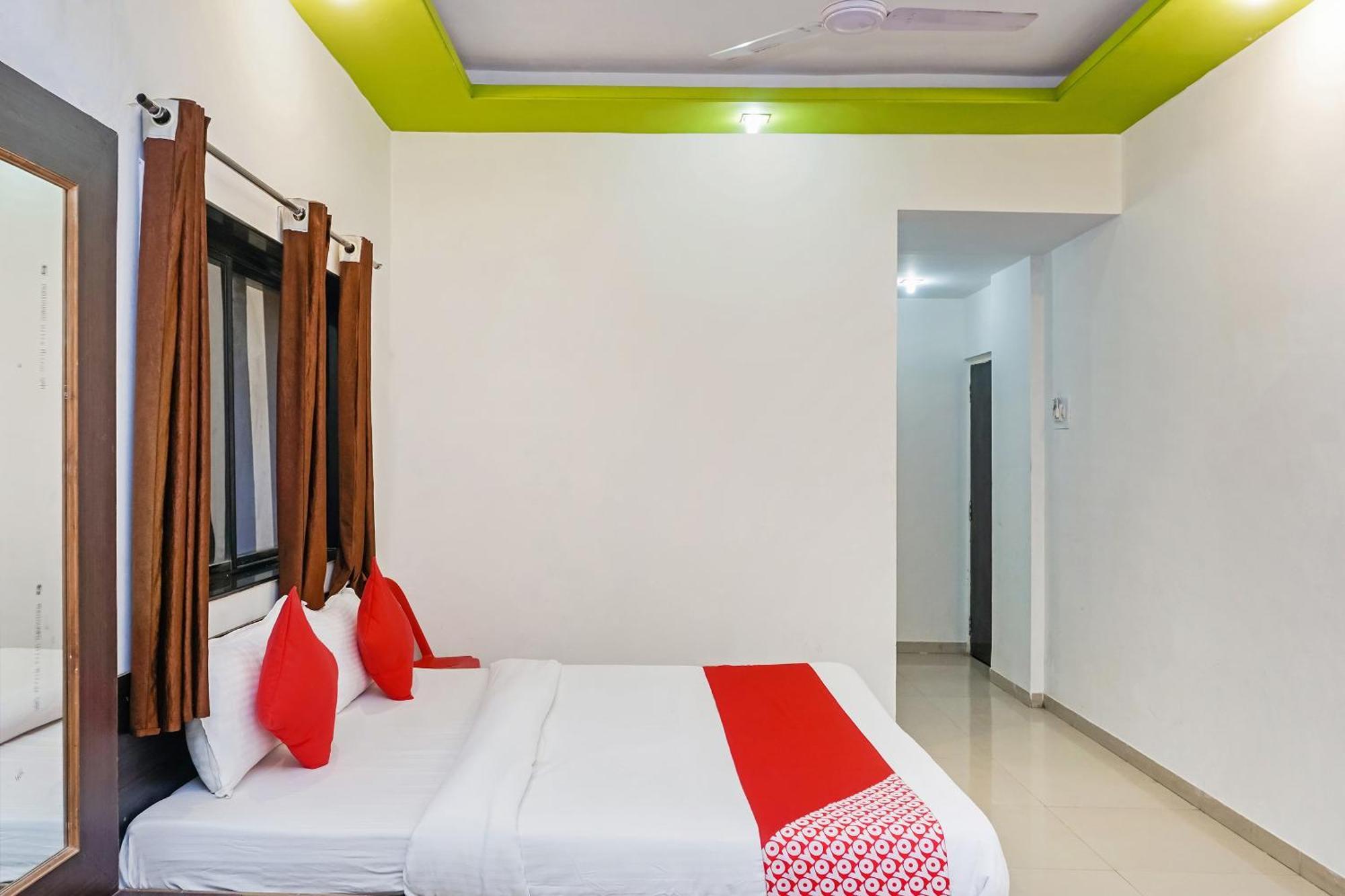 Super Hotel O Shirdi Sai Inn エクステリア 写真
